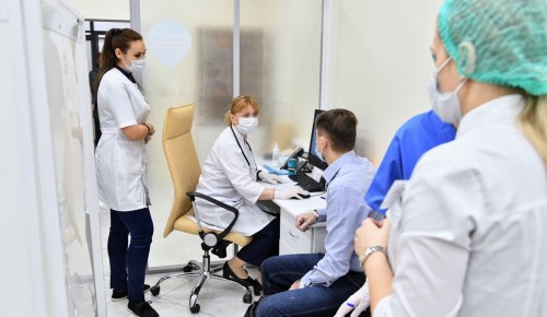 Вакцинация от коронавируса набирает обороты: где можно сделать прививку в районе Ясенево