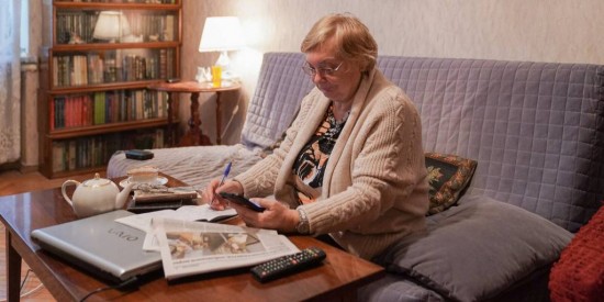 Пожилые жители Ясенева смогут выучить английский и освоить ландшафтный дизайн