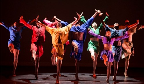Танцевальный коллектив школы №1981 одержал победу на фестивале "Невзрослые танцы"