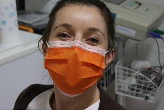 Как носить медицинские маски