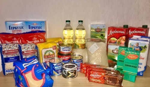 В Южном Бутове муниципальный депутат помог семье получить продуктовые наборы