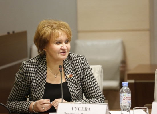 Депутат МГД Людмила Гусева рассказала о предстоящем обсуждении законопроекта о борьбе со сниффингом