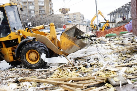 Незаконный строительный городок был демонтирован в ЮЗАО Москвы