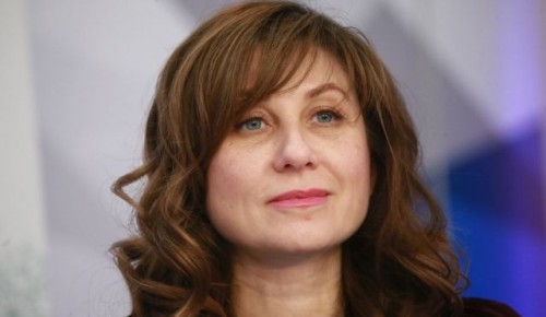 Депутат МГД Лариса Картавцева рекомендовала работающим с людьми пройти вакцинацию от гриппа