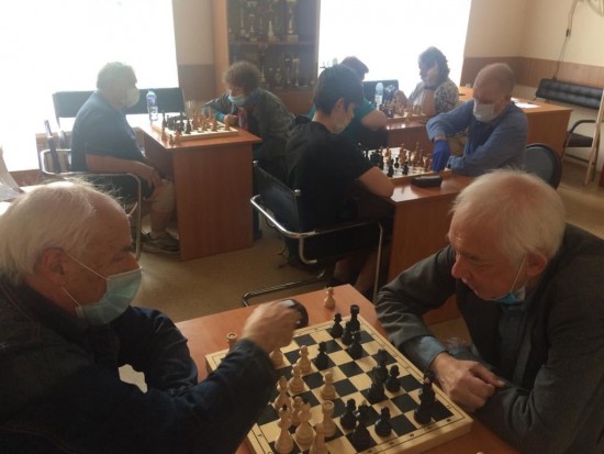 В Ломоносовском районе прошел турнир по шахматам