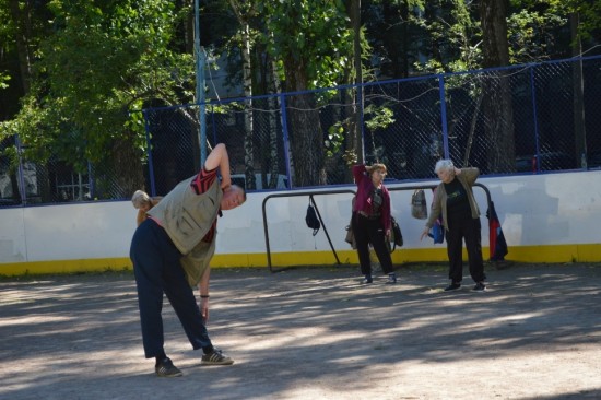 «Долголетов» нашего района приглашают на занятия в Бутовский лесопарк