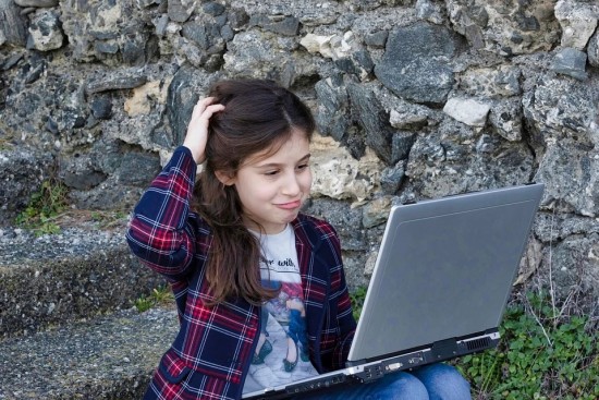 Семейный центр «Гелиос» проводит онлайн-тренинги для подростков