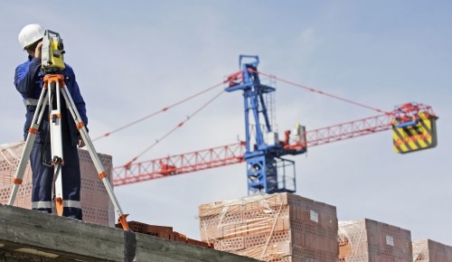 Специалисты Мосгосстройнадзора проинспектируют ход строительства объектов по программе реновации в Зюзино