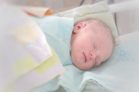 В больнице № 24 родители смогут наблюдать за новорожденными онлайн