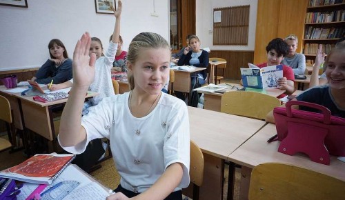 Московские единоросы подвели итоги благотворительной акции «Собери ребенка в школу»