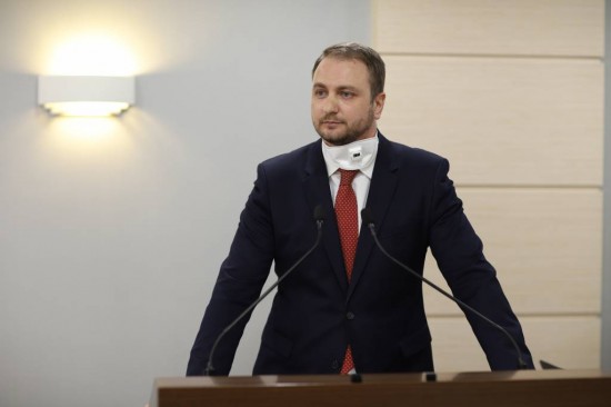 Депутат МГД Кирилл Щитов предложил ввести обязательную аутентификацию лиц водителей каршеринга