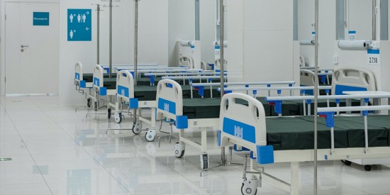 Число госпитализаций с COVID-19 в Москве за неделю увеличилось на 30%