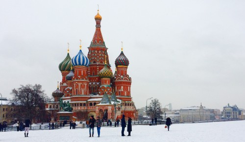 В Москве началась акция по уборке памятников воинов Великой Отечественной войны
