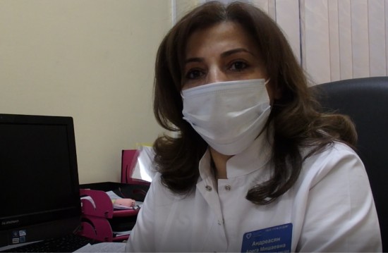 Старшая медсестра поликлиники №22 Арега Андреасян рассказала о своей работе в пандемию