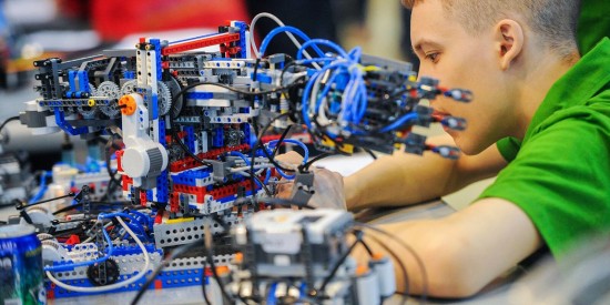 Соревнования по робототехнике среди детей и подростков пройдут в столичном «Технограде» 13-14 марта