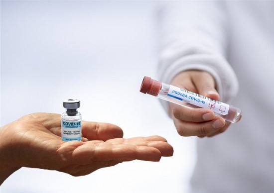 Вакцина «Спутник V» вышла на второе место в мире по числу одобривших ее стран
