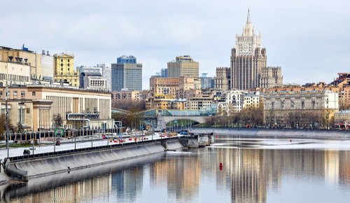 На допандемийный уровень экономика Москвы может выйти уже по итогам 2021 года