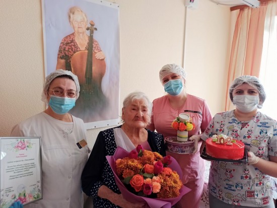 Ветеран Великой Отечественной войны отметила 102 день рождения