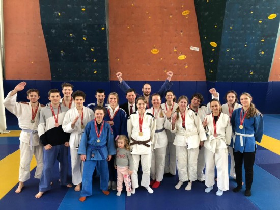 Дзюдоисты «Самбо-70» на городском чемпионате завоевали 11 золотых медалей