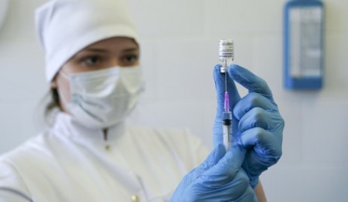 Горожане могут вакцинироваться от коронавируса еще в двух торговых центрах
