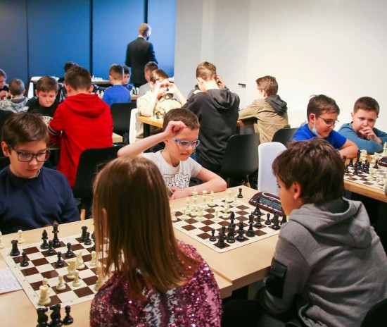 В детском технопарке МФЮА прошел первый чемпионат по шахматам