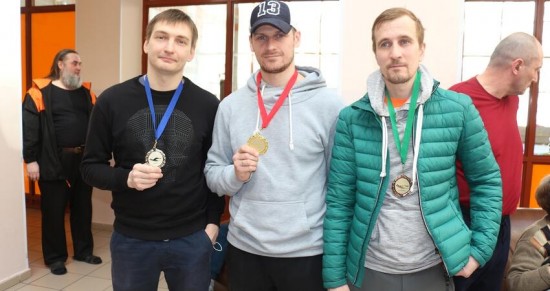 Команда Обручевского района выступила на соревнованиях по плаванию для лиц с общими заболеваниями