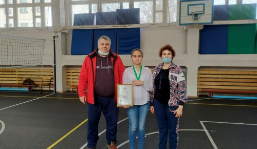 Ученица школы № 15 будет представлять Черемушки в составе окружной команды на городских соревнованиях по шахматам