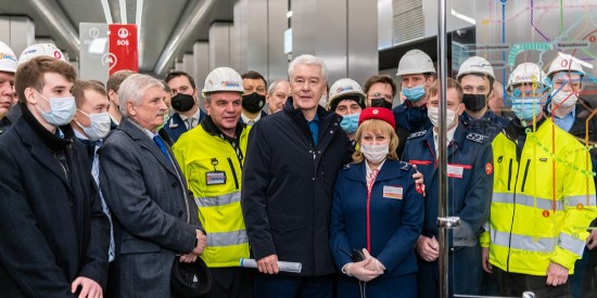 Еще две станции Большой кольцевой линии метро открылись в Москве