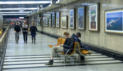 В московском метро можно увидеть произведения современных художников