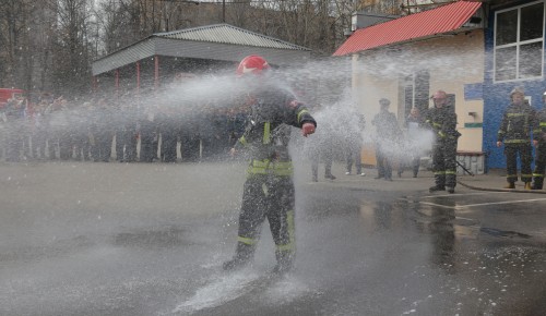 В ЮЗАО отметили День пожарной охраны