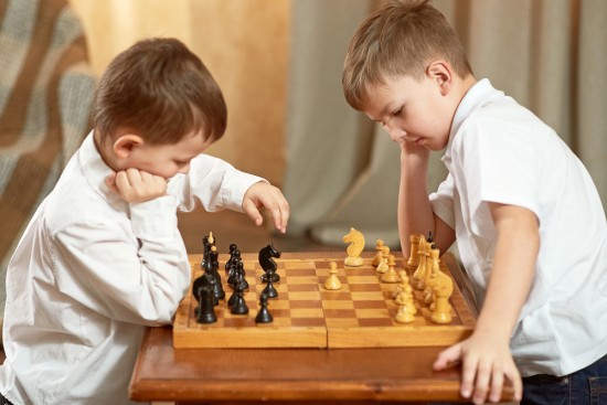 Ученики шахматной школы им М.М. Ботвинника успешно сыграли в городском финале всероссийских соревнований по шашкам