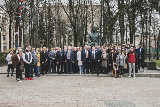 Губкинский университет отметил свое 91-летие