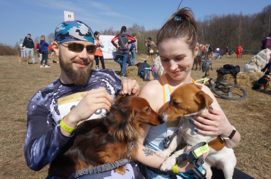 Пара из Гагаринского района приняла участие в забеге "Быстрый пёс"