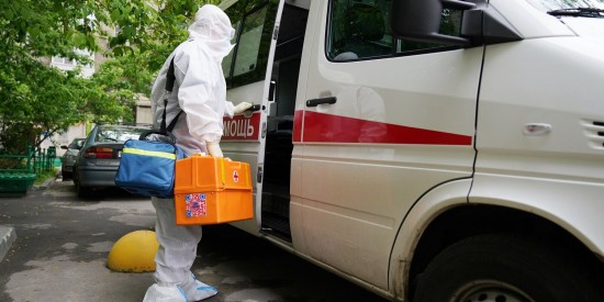 Работа выездных бригад вакцинации от коронавируса в ТиНАО продлена