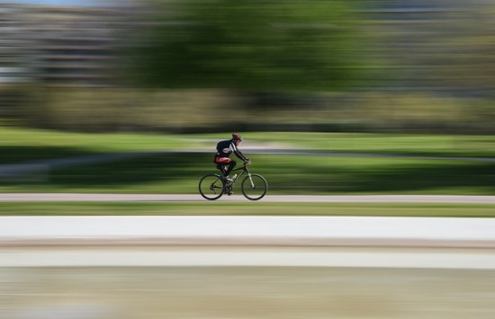 В Академическом районе появятся новые  велодорожки этим летом