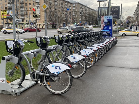 Семь пунктов проката велосипедов работают в Коньково