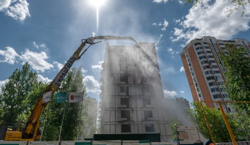 Собянин открыл в Госдуме выставку «Московская реновация: шаг в будущее»