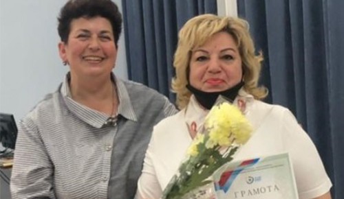 В центре соцобслуживания "Ломоносовский" отметили День социального работника
