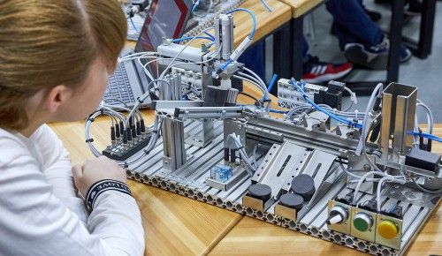 Детские технопарки Москвы приглашают на летние интенсивы и образовательные смены — Сергунина