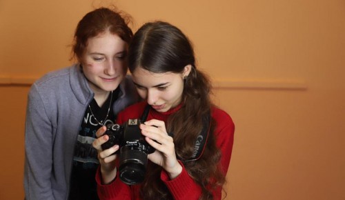 Школьники из Конькова стали профессиональными фотографами