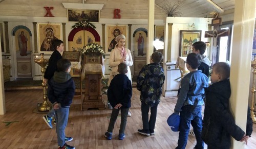 Школьника из Конькова наградили благодарственным письмом и памятным подарком