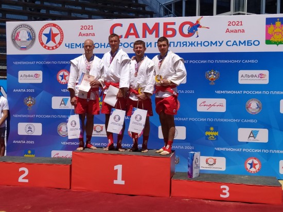 Воспитанник школы "Самбо-70 стал серебряным призером чемпионата России по пляжному самбо