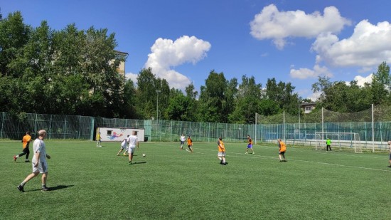 Сборная Академического района завоевала третье место в окружных соревнованиях по мини-футболу