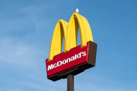 McDonald's в ЦАО могут закрыть на 90 суток за нарушение мер профилактики COVID-19