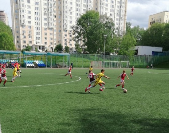 В Черемушках прошел районный этап отборочных соревнований по футболу среди детей