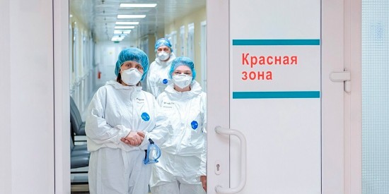 Министр труда РФ: Работника, который не прошел вакцинацию, можно отстранить