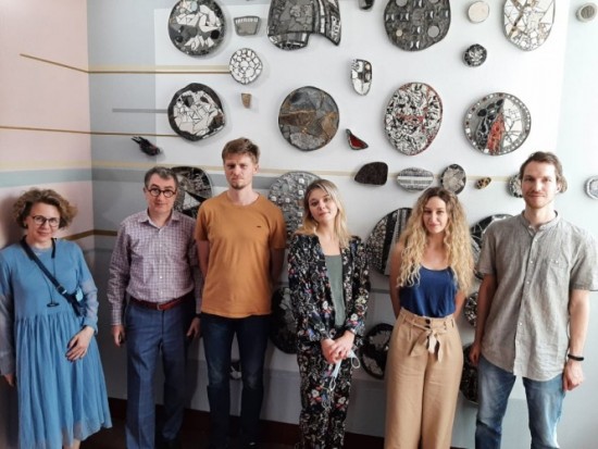 Белорусские студенты украсили ГИТИС мозаикой и росписью