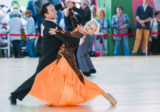 Жители Черемушек старшего поколения могут присоединиться к онлайн занятиям по танцам