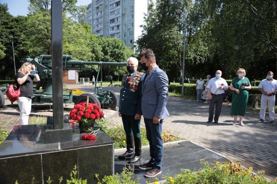 Романенко принял участие в митинге в Парке имени 30-летия Победы на юге Москвы