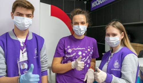 Собянин: Волонтеры вносят неоценимый вклад в борьбу с пандемией